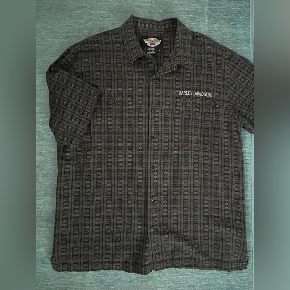 Harley-Davidson Men's Vintage Retro Black Shield Short Sleeve Button Up Shirt XL